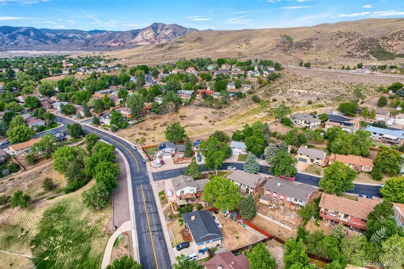 1681 S Arbutus Pl, Lakewood, CO 80228