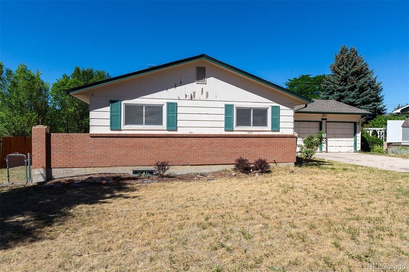 1443 Acacia Dr, Colorado Springs, CO 80907