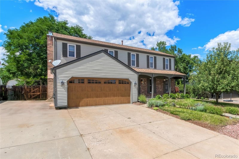 12205 W Temple Dr, Morrison, CO 80465
