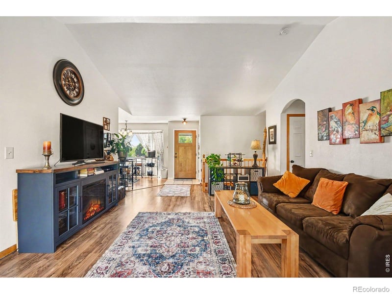 1210 Country Acres Ct, Johnstown, CO 80534