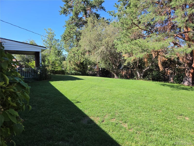 2715 S Ames Way, Denver, CO 80227