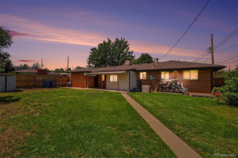 645 S Washington Cir, Englewood, CO 80113