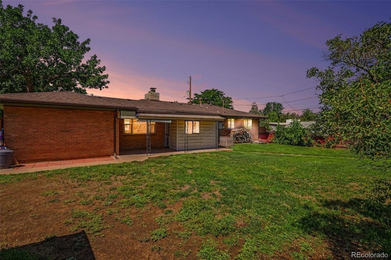 645 S Washington Cir, Englewood, CO 80113