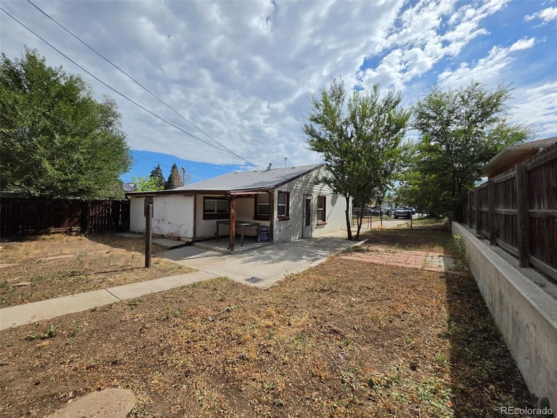 235 S Meade St, Denver, CO 80219