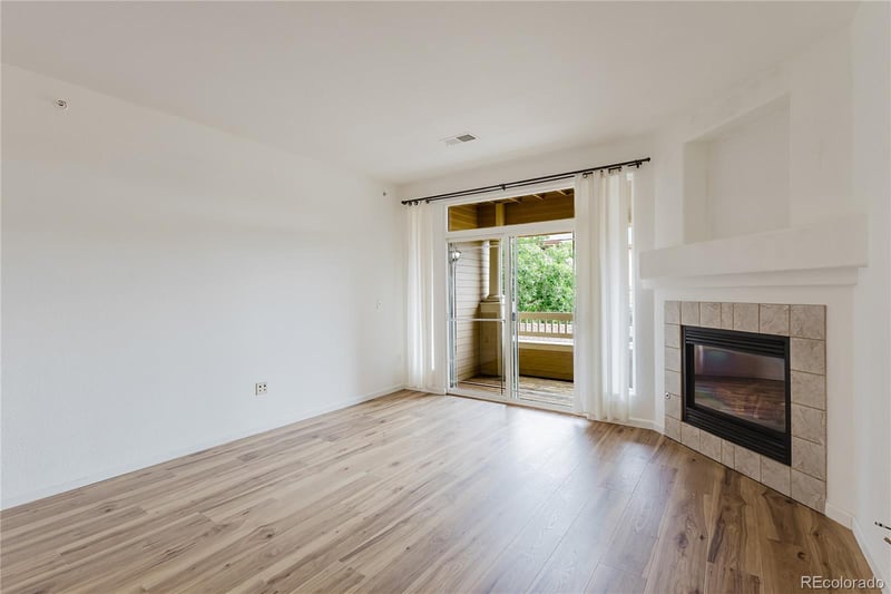 8465 S Holland Way #205, Littleton, CO 80128