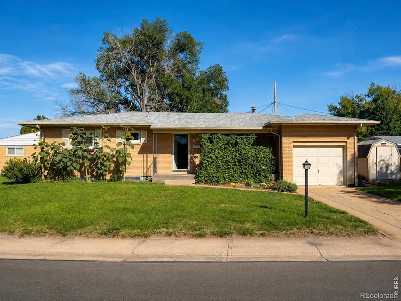 1143 Beattie Dr, Sterling, CO 80751