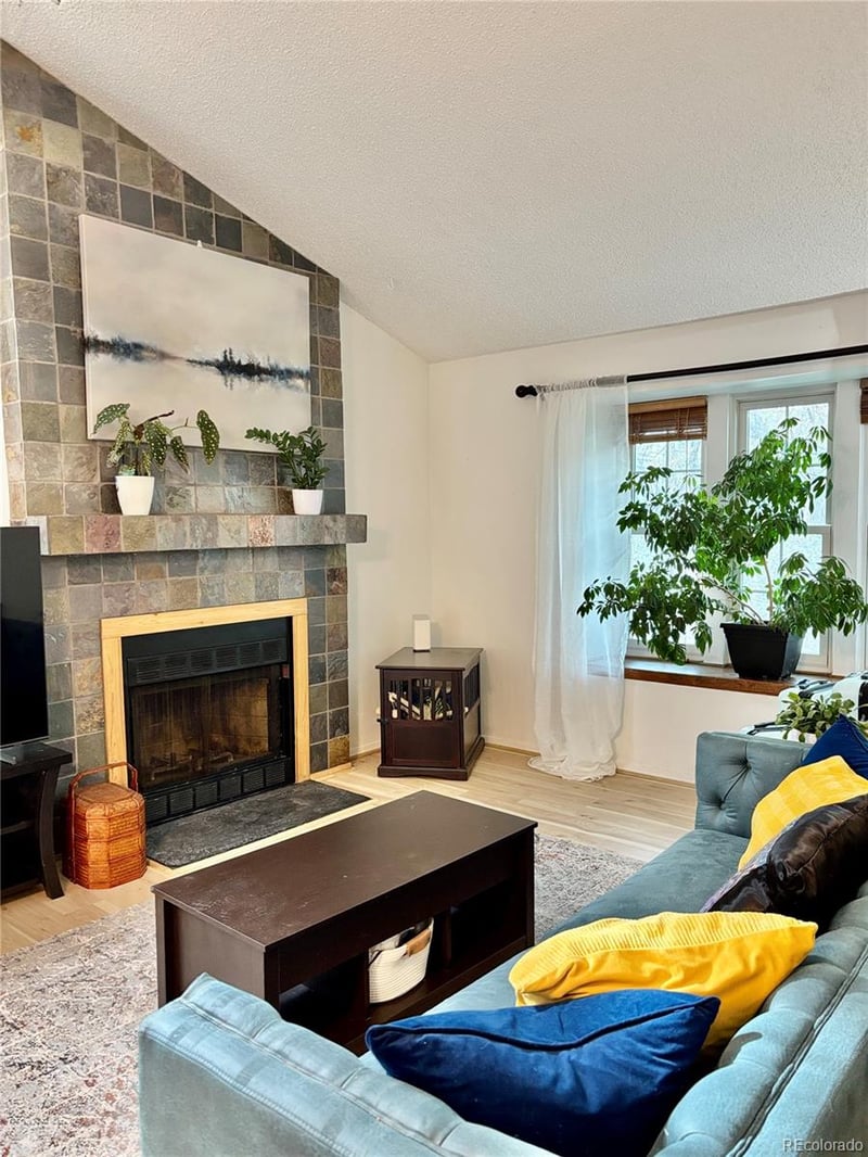 9610 W Chatfield Ave #F, Littleton, CO 80128