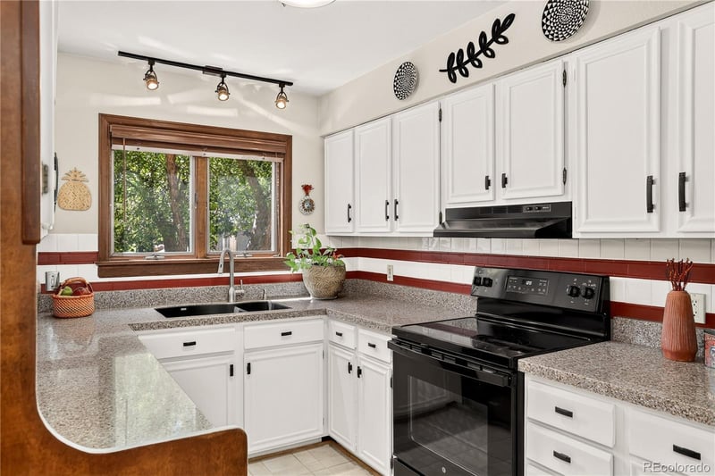 7328 W 2nd Cir, Lakewood, CO 80226
