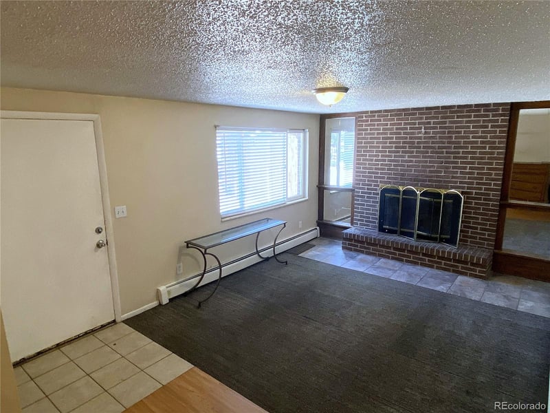 2913 Sage St, Colorado Springs, CO 80907