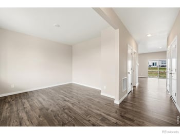 2595 Wren Dr, Johnstown, CO 80534