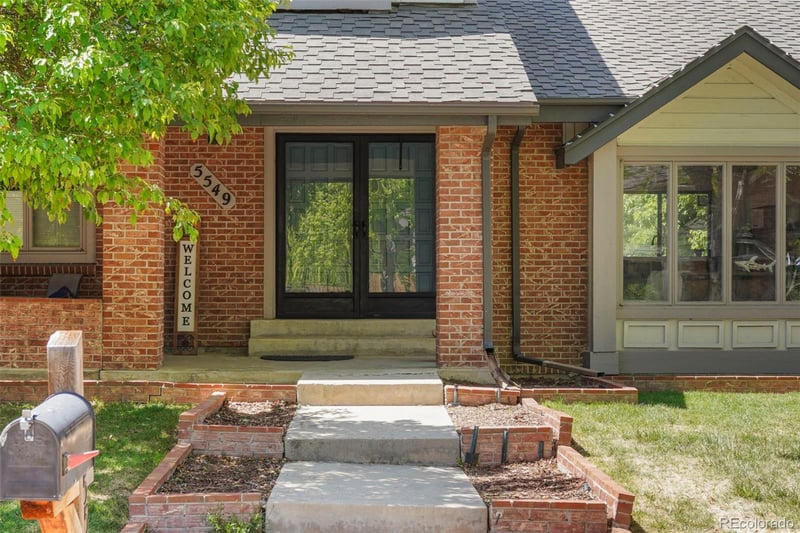 5549 S Hanover Way, Englewood, CO 80111