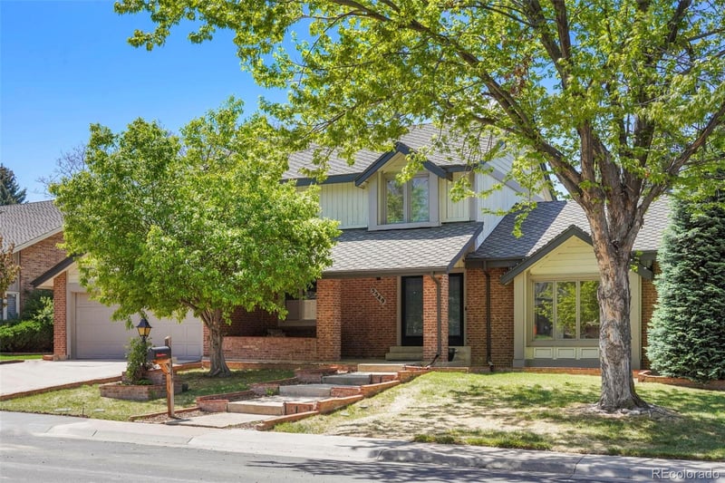 5549 S Hanover Way, Englewood, CO 80111