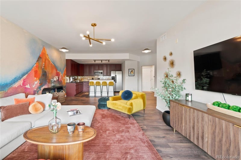 722 Washington Ave #303, Golden, CO 80401