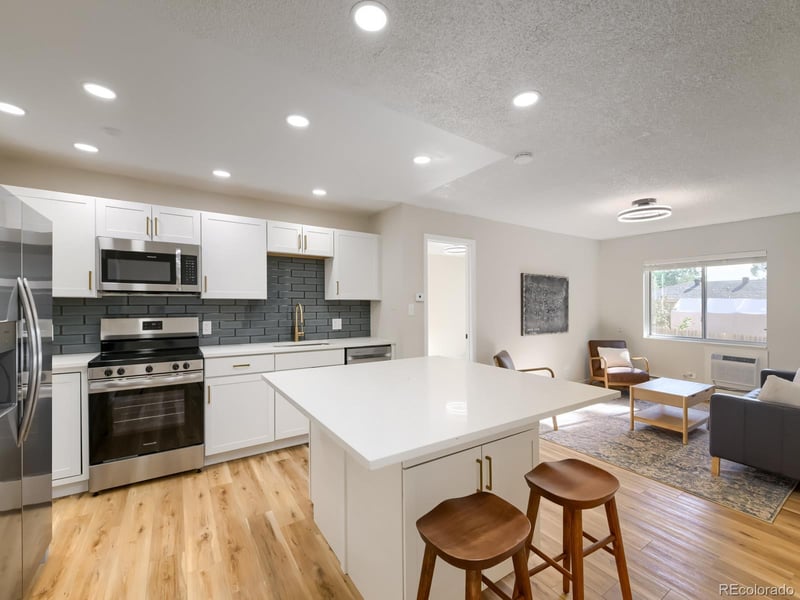 707 W 96th Ave #9, Denver, CO 80260