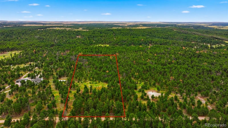 17374 W Goshawk Rd, Colorado Springs, CO 80908