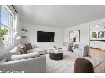 1266 Lanyon Ln, Longmont, CO 80503