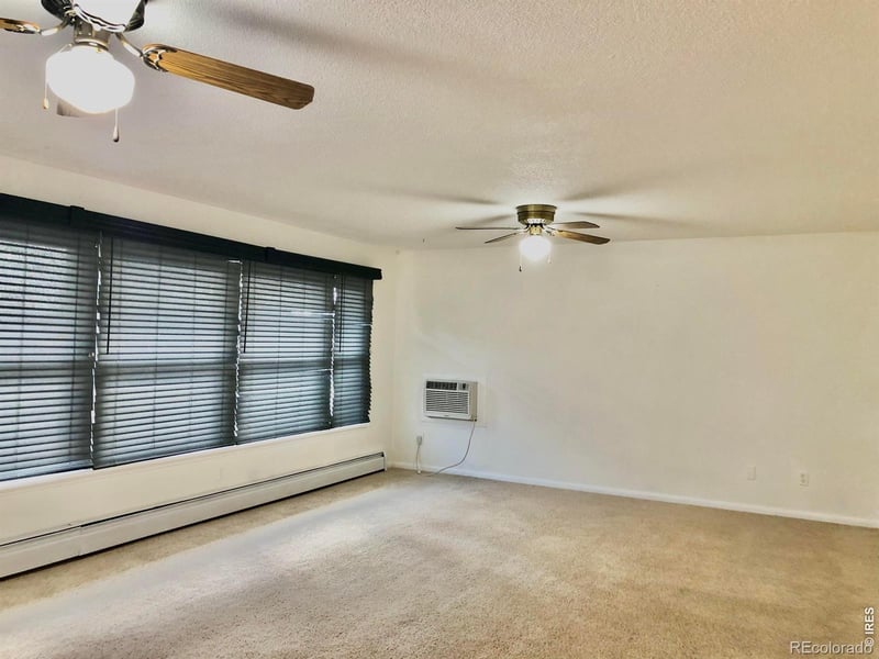 906 W South 1st St, Johnstown, CO 80534