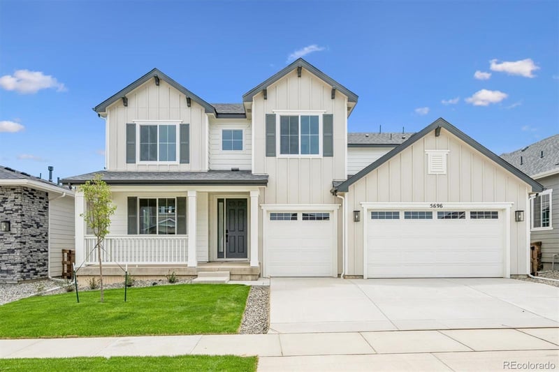 5696 Wayfarer Cir, Firestone, CO 80504