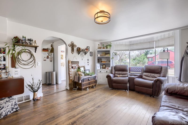 683 2nd St, Nunn, CO 80648