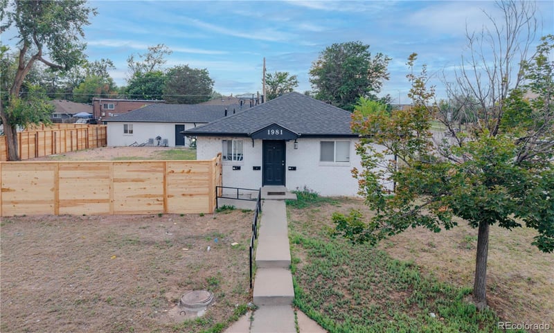 1981 Alton St, Aurora, CO 80010