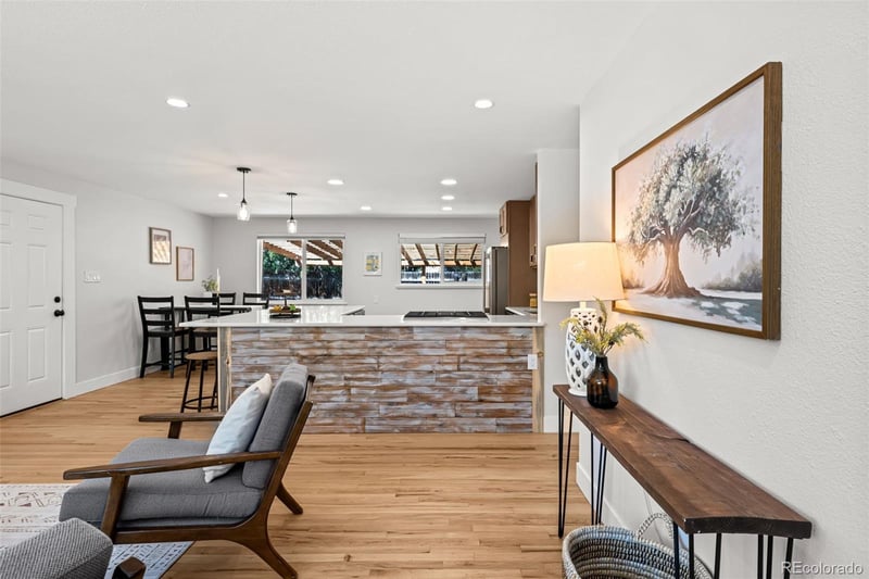 5475 S Lakeview St, Littleton, CO 80120