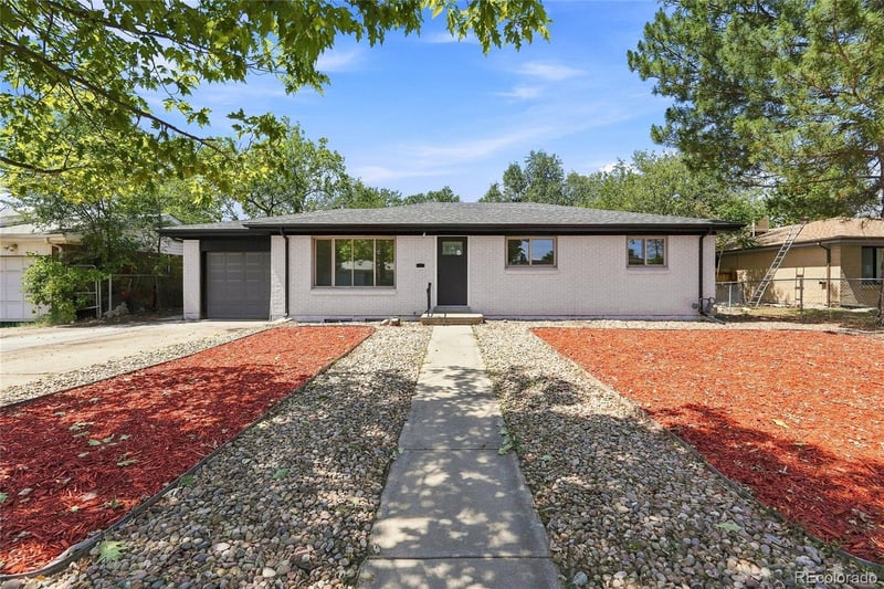 3113 Worchester St, Aurora, CO 80011