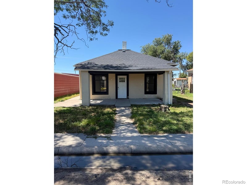165 Bent Ave, Akron, CO 80720