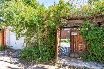 2439 Federal Blvd, Denver, CO 80211