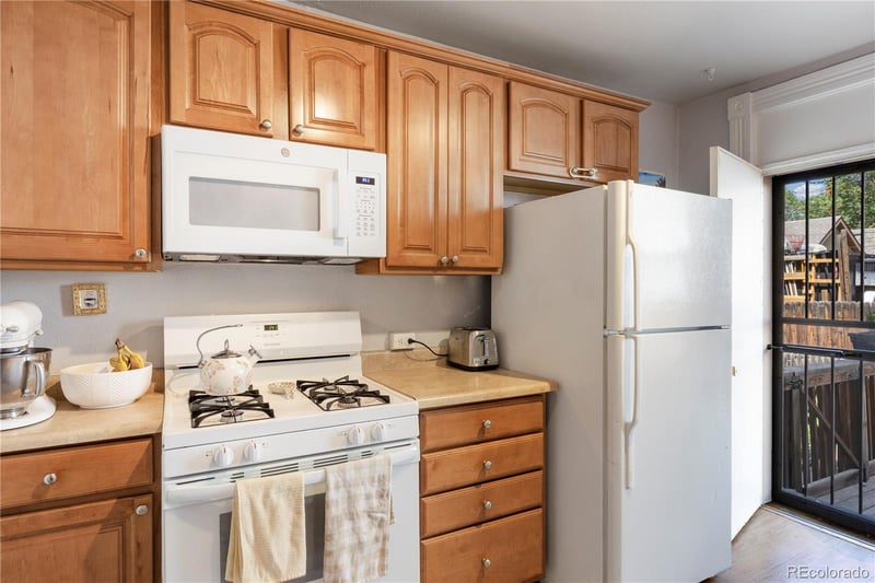 711 27th St, Denver, CO 80205