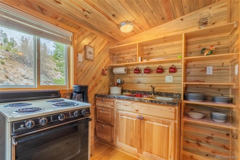 1450 Pine Ln #A, Grand Lake, CO 80447
