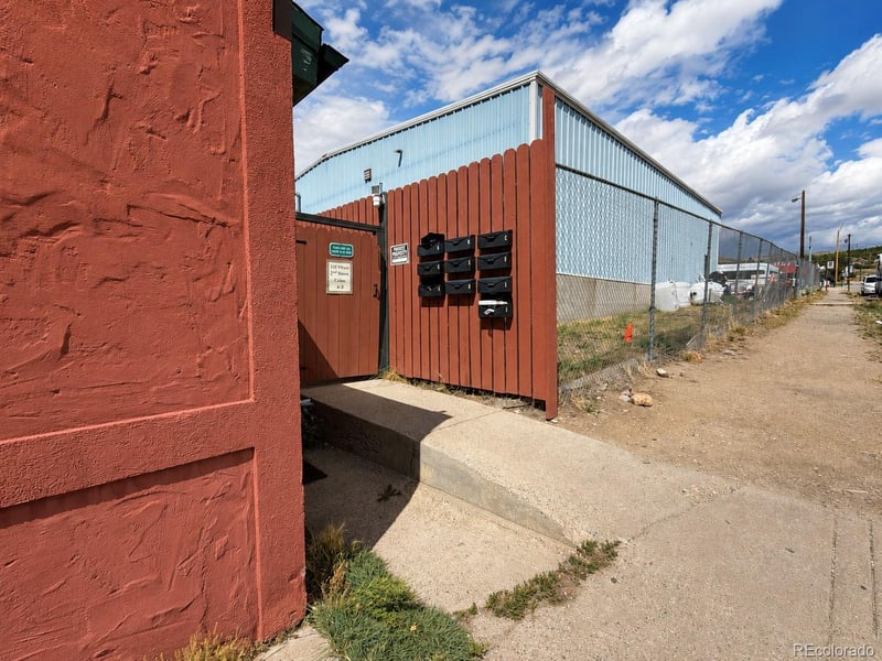 118 W 2nd St #H, Leadville, CO 80461