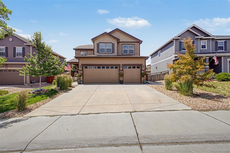 7514 Blue Water Dr, Castle Rock, CO 80108