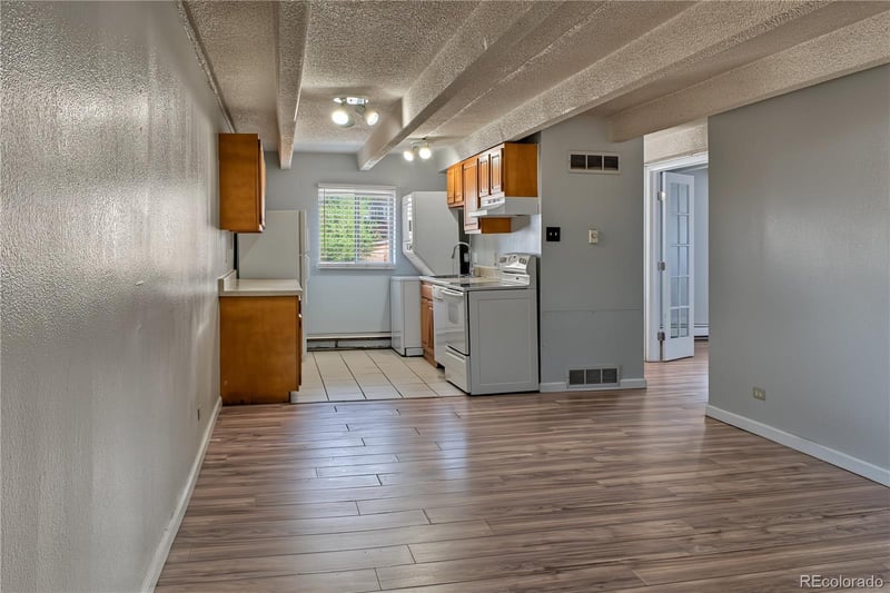 1180 Yosemite St, Denver, CO 80220