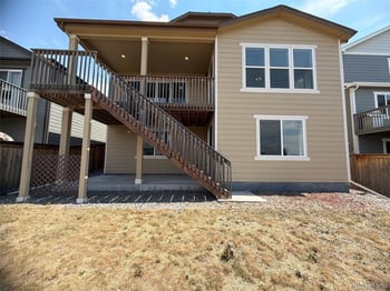 951 N Vandriver Way, Aurora, CO 80018