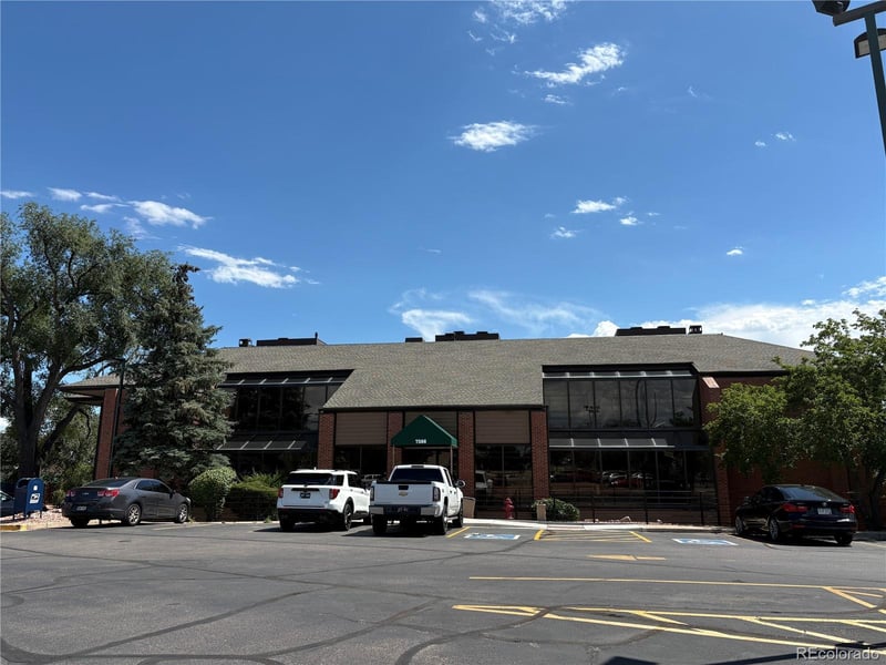7586 W Jewell Ave #202, Denver, CO 80232