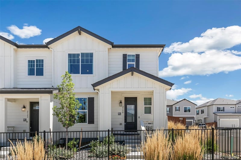 2150 Farmlore Dr, Brighton, CO 80601