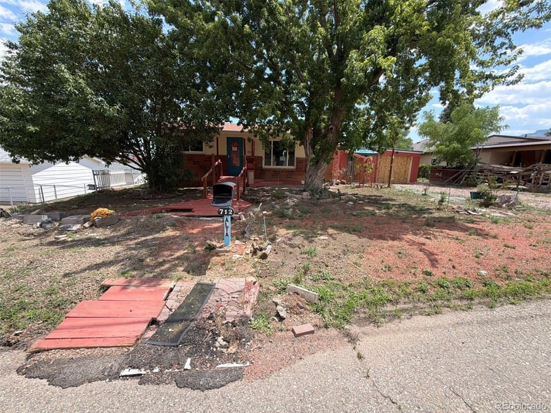 712 Alta St, Trinidad, CO 81082