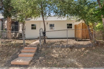 564 S Stuart St, Denver, CO 80219