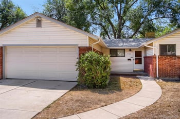 6421 Independence St, Arvada, CO 80004