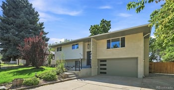 9522 W 64th Pl, Arvada, CO 80004