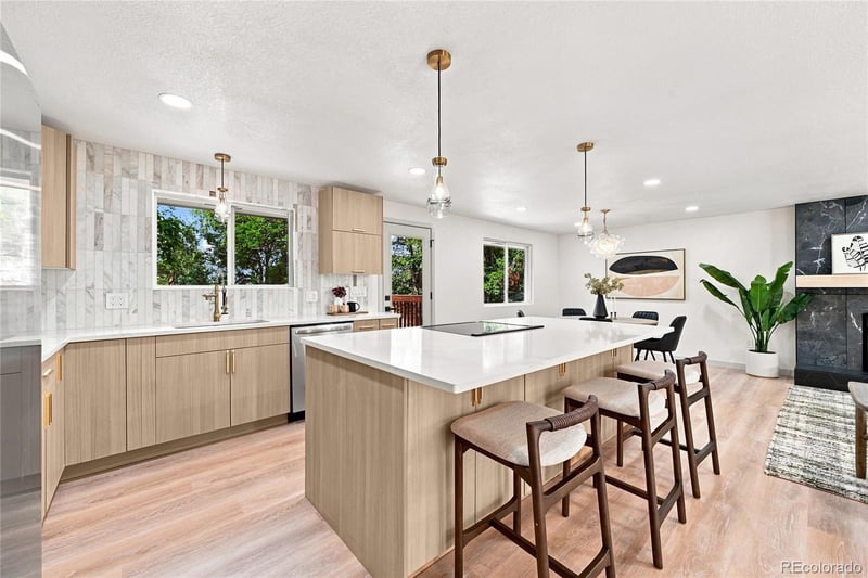 9522 W 64th Pl, Arvada, CO 80004