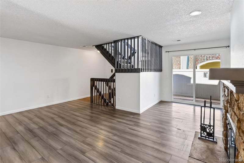 15451 E Wyoming Dr #F, Aurora, CO 80017