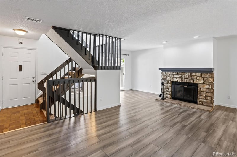 15451 E Wyoming Dr #F, Aurora, CO 80017