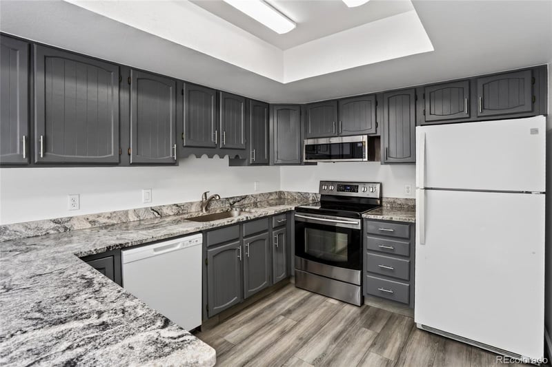 15451 E Wyoming Dr #F, Aurora, CO 80017