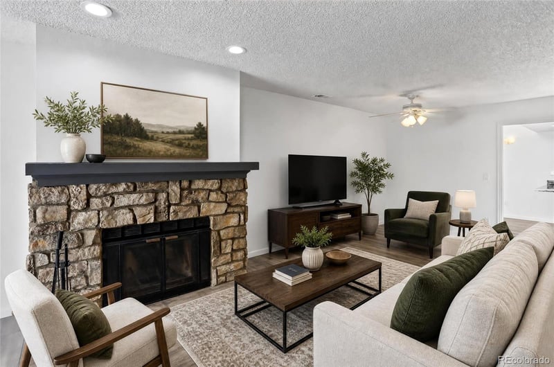 15451 E Wyoming Dr #F, Aurora, CO 80017
