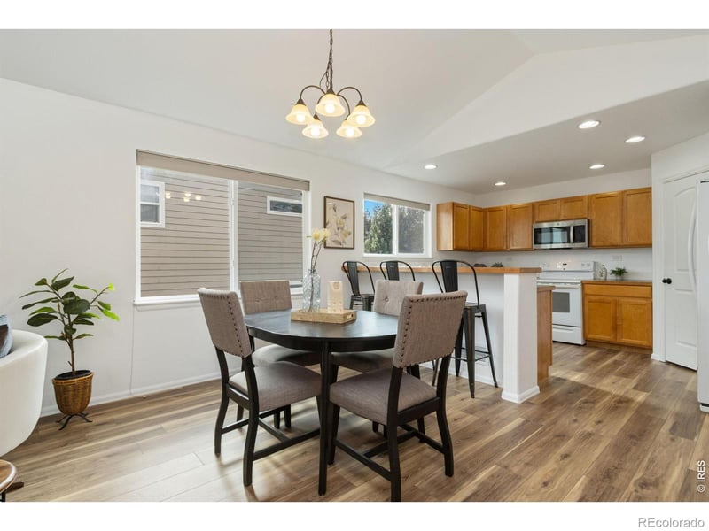 627 Stoney Brook Rd, Fort Collins, CO 80525