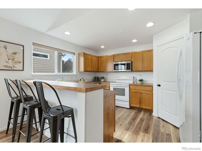 627 Stoney Brook Rd, Fort Collins, CO 80525
