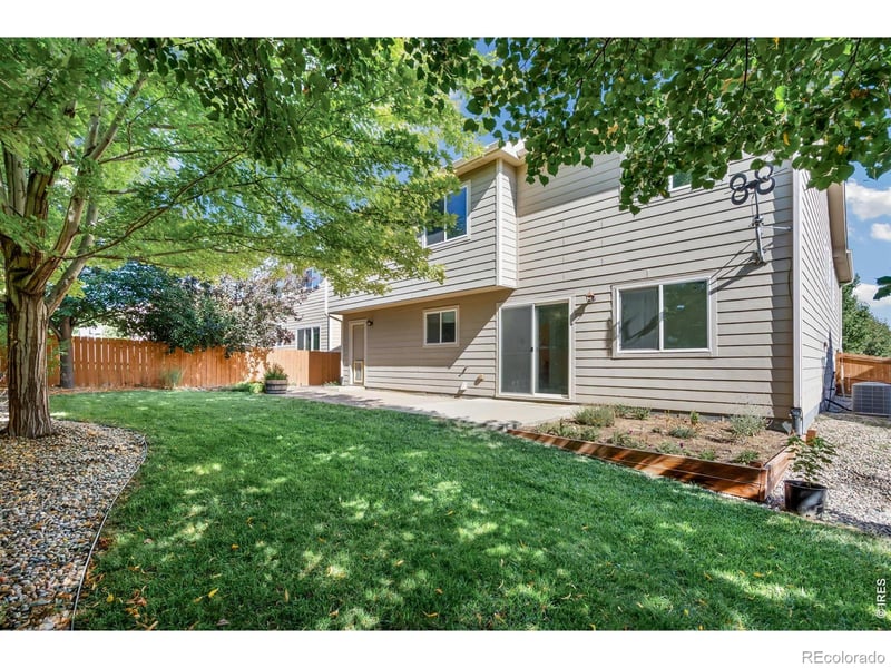 627 Stoney Brook Rd, Fort Collins, CO 80525