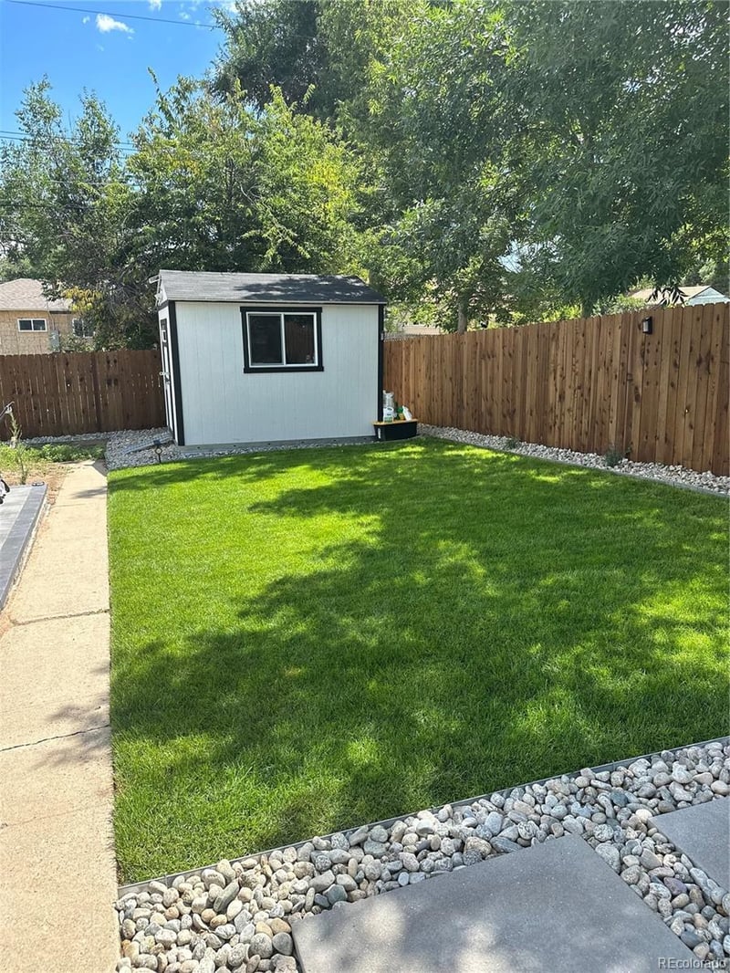 1270 S Hudson St, Denver, CO 80246