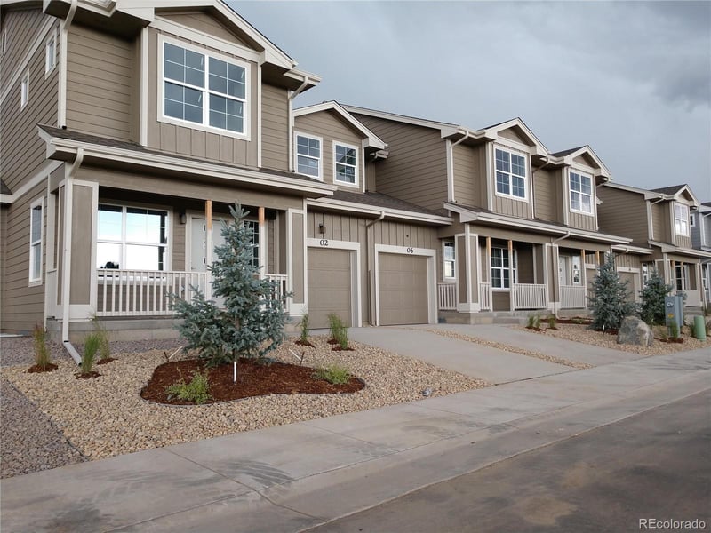 206 Ash St, Bennett, CO 80102